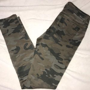 camo jeans